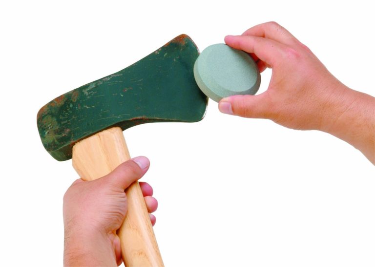 How to sharpen an axe